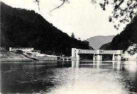 日本電力黒部川第２発電所小屋平ダム