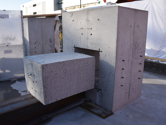 オンライン カジノ 生計ープノンループカッターでの箱抜き解体