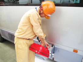 携行缶を使用した給油オンライン カジノ 入門